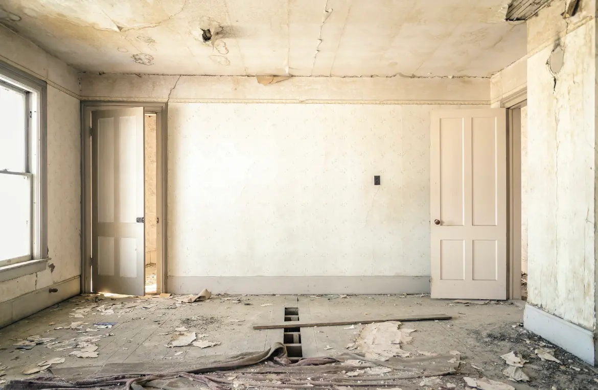 Waste disposal crew managing a cleanout project in Phelps